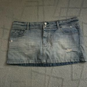 American eagle short jean skirt size 14